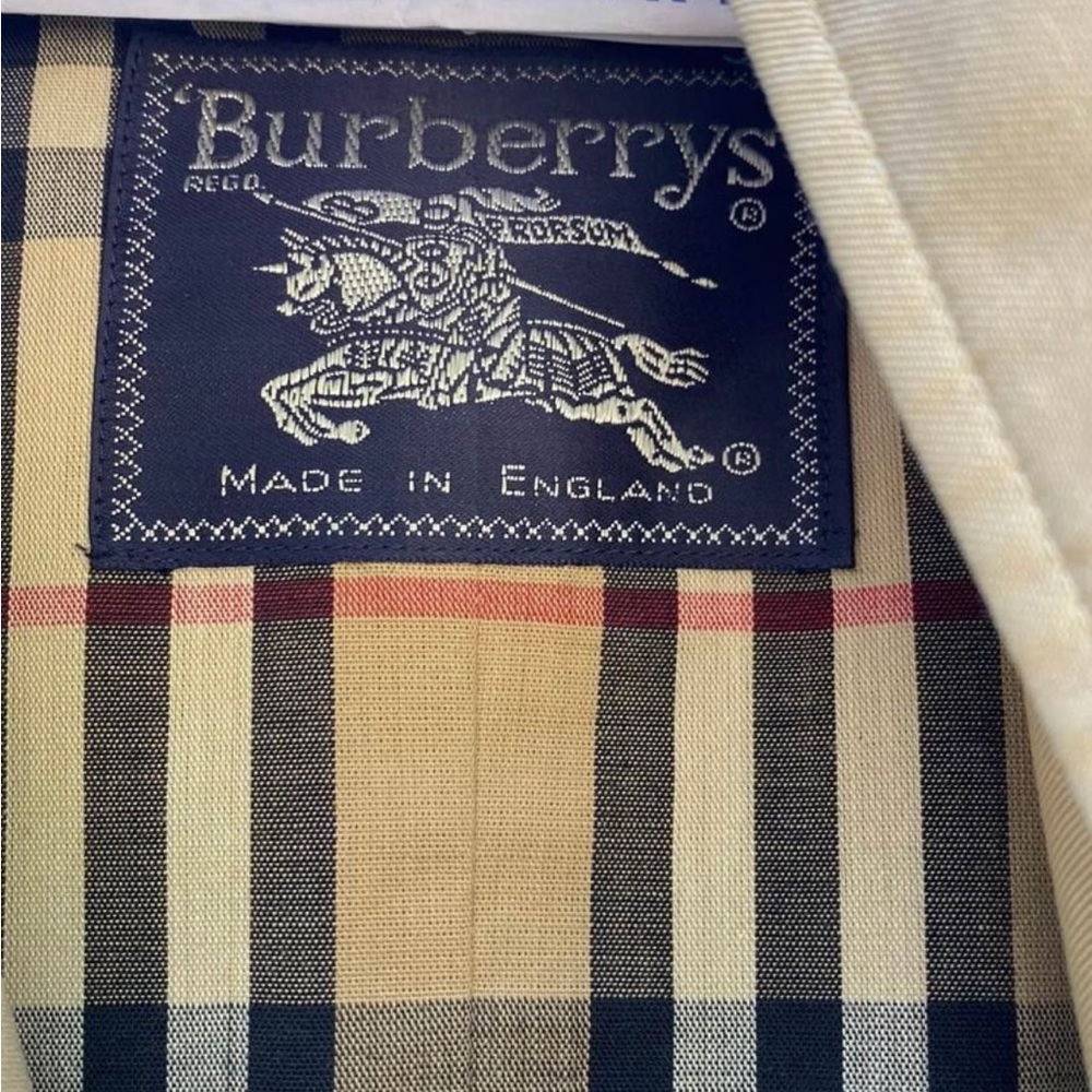 Men’s Burberry Trench Coat